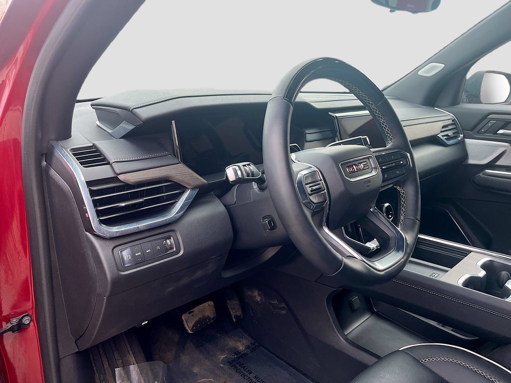 Used 2025 GMC Acadia Denali w/ Super Cruise Package AWD/4WD image 9