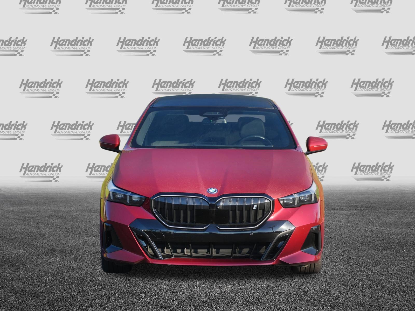 Certified 2024 BMW i5 eDrive40i w/ M Sport Package RWD image 3