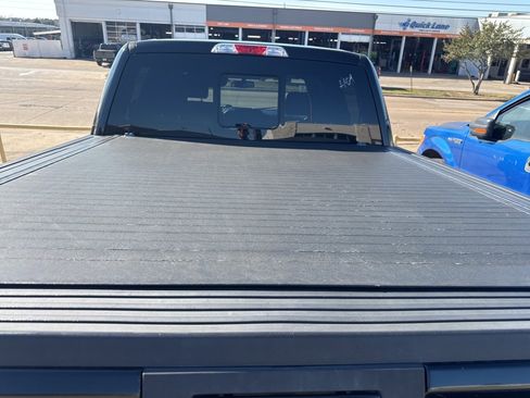 Used 2017 Ford F150 XLT w/ Equipment Group 302A Luxury image 6