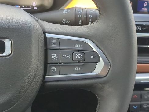 Used 2024 Jeep Compass Limited w/ Elite Group AWD/4WD image 30