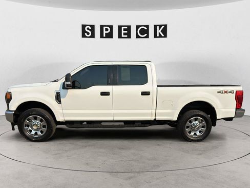 Used 2022 Ford F250 XLT w/ Camper Package AWD/4WD image 2