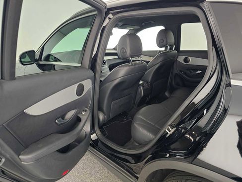 Used 2019 Mercedes-Benz GLC 300 image 15