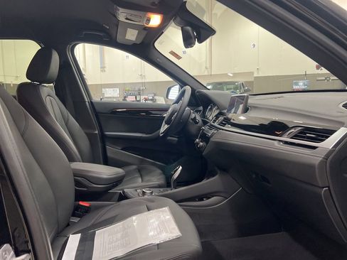Used 2021 BMW X1 xDrive28i AWD/4WD image 11