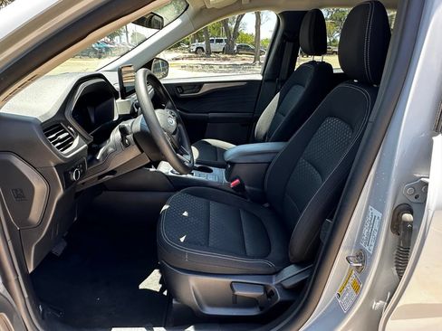 Used 2025 Ford Escape Active FWD image 10
