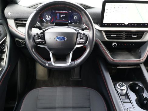 Used 2025 Ford Explorer ST-Line image 11