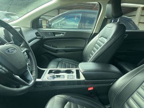 Used 2024 Ford Edge SEL image 6