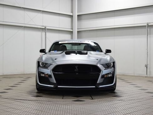 Used 2022 Ford Mustang Shelby GT500 RWD image 2