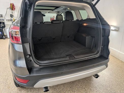 Used 2017 Ford Escape Titanium w/ Canadian Touring Package AWD/4WD image 15
