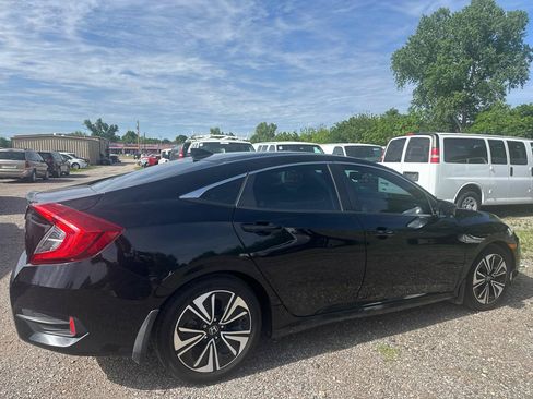 Used 2016 Honda Civic EX-L image 3