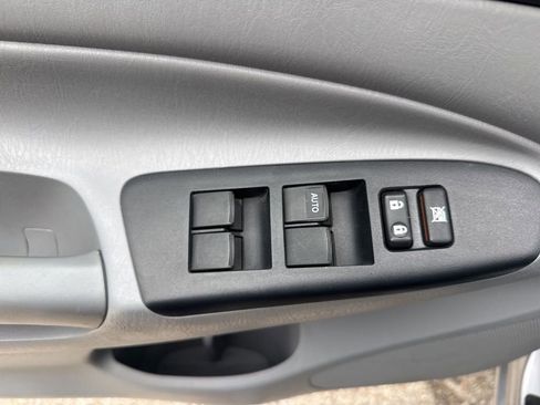 Used 2014 Toyota Tacoma 4x4 Double Cab w/ TRD Sport Package image 9