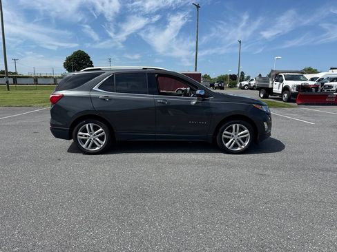 Used 2020 Chevrolet Equinox Premier AWD/4WD image 4