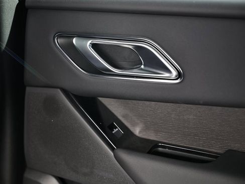 New 2026 Land Rover Range Rover Velar Dynamic SE image 31