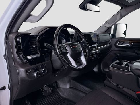 Used 2024 GMC Sierra 3500 SLE w/ SLE Convenience Package AWD/4WD image 10