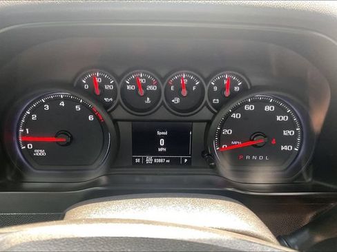 Used 2019 Chevrolet Silverado 1500 Custom Trail Boss w/ Custom Convenience Package AWD/4WD image 18