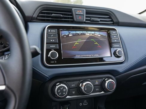 New 2025 Nissan Versa SV image 33