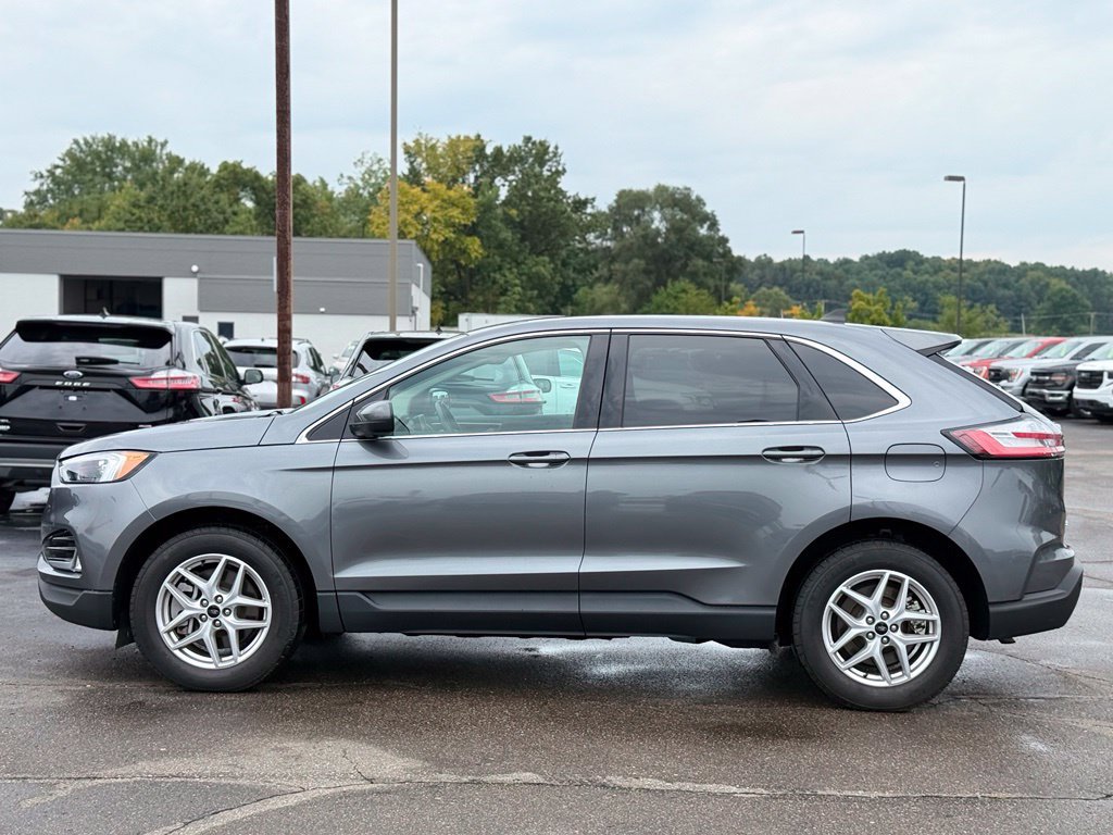 Used 2024 Ford Edge SEL w/ Convenience Package AWD/4WD image 37