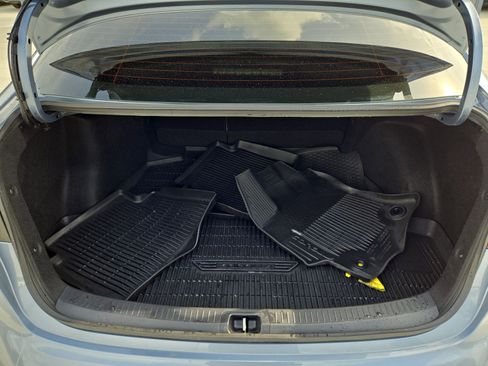 Used 2025 Toyota Corolla LE w/ LE Premium Package image 29