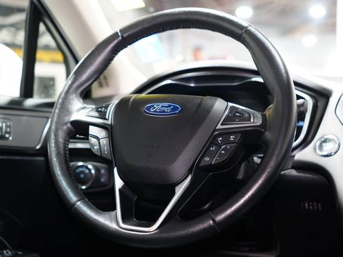 Used 2020 Ford Fusion Energi Titanium image 13