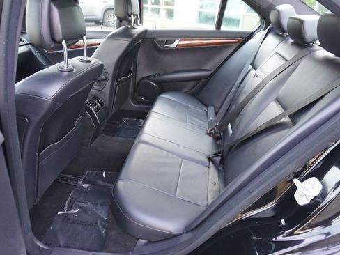 Used 2011 Mercedes-Benz C 300 Sedan image 11