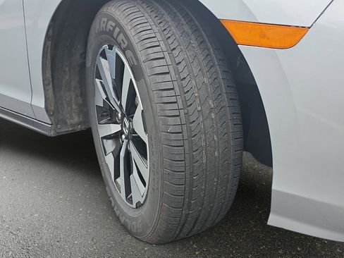 Used 2025 Honda Odyssey EX-L image 36
