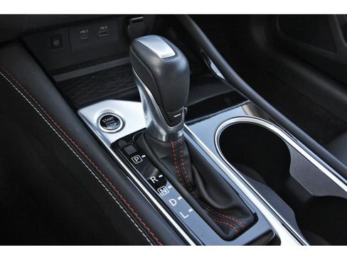 Certified 2025 Nissan Altima 2.5 SR FWD image 25