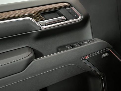 New 2026 GMC Sierra 1500 Elevation w/ Elevation Premium Package image 5