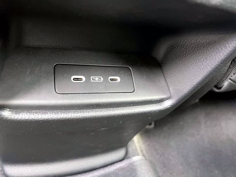 Used 2025 Honda CR-V EX-L image 11