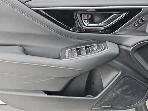 Certified 2025 Subaru Outback Touring XT image 33