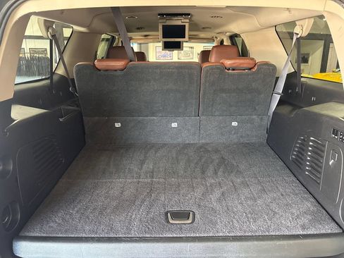 Used 2016 Cadillac Escalade ESV Premium AWD/4WD image 55