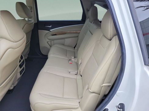 Used 2019 Acura MDX FWD w/ Technology Package image 11