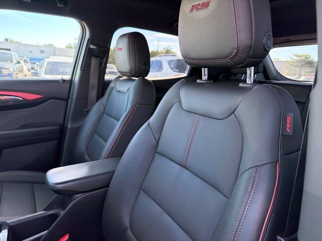 Used 2025 Chevrolet TrailBlazer RS w/ Convenience Package AWD/4WD image 14