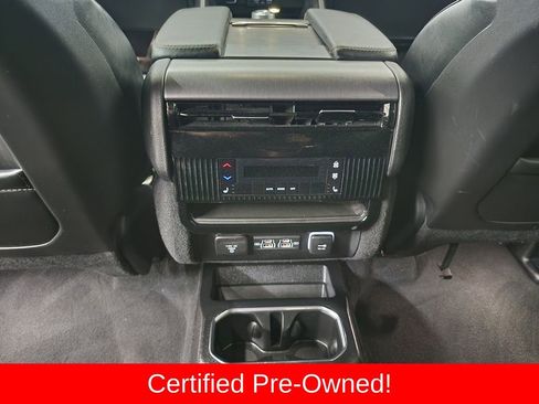 Certified 2025 Jeep Wagoneer Series II AWD/4WD image 25