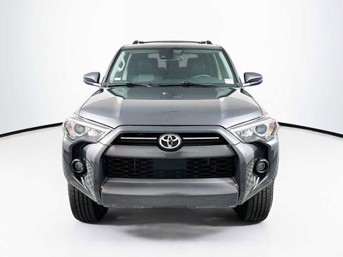 Used 2021 Toyota 4Runner SR5 Premium w/ Moonroof Package AWD/4WD image 6