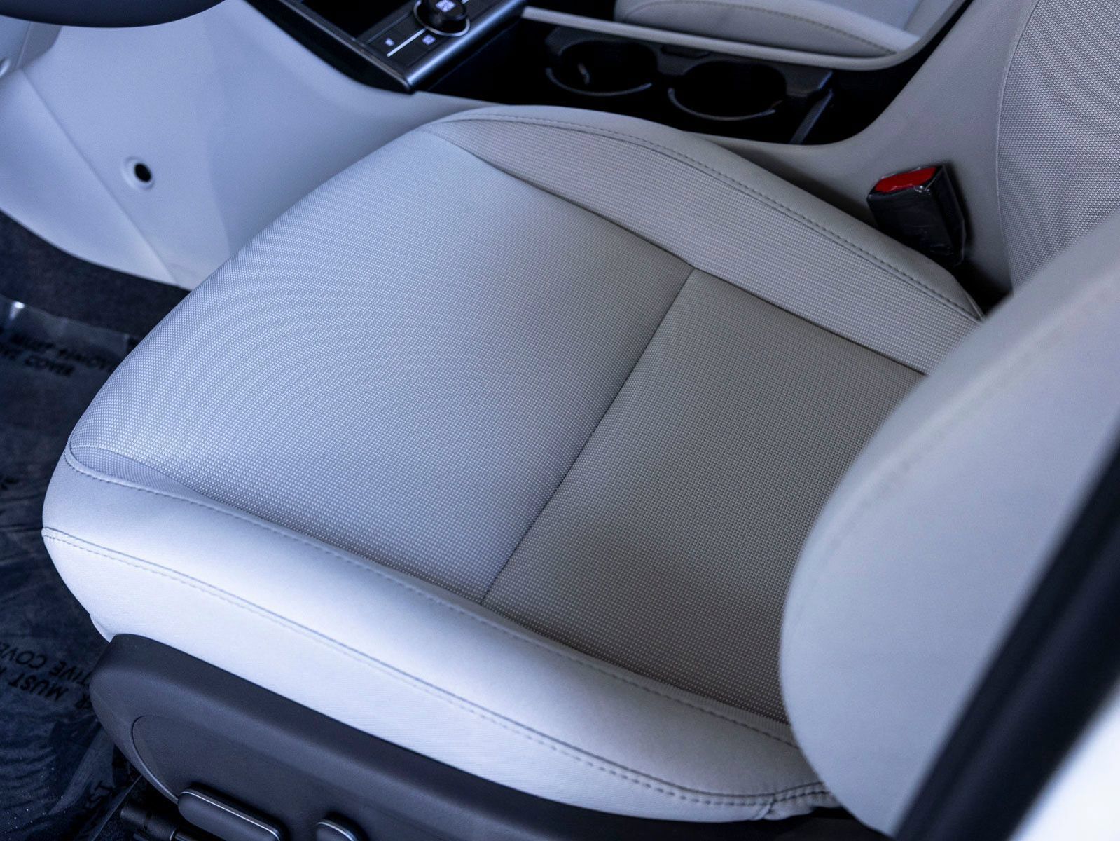 New 2025 Hyundai Kona SEL FWD image 19