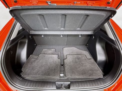 Certified 2025 Hyundai Kona SEL FWD image 29