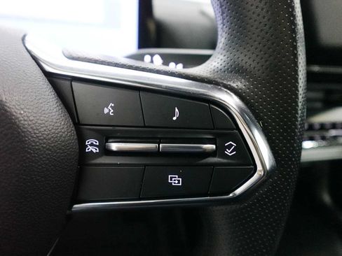 Used 2024 Honda Prologue EX image 18