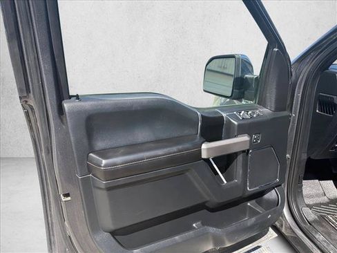 Used 2019 Ford F150 Platinum RWD image 10