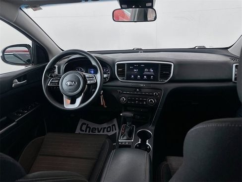Used 2020 Kia Sportage LX w/ LX Popular Package image 22