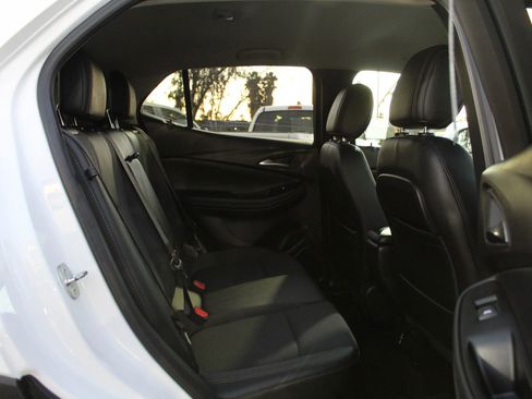 Used 2021 Buick Encore GX Select image 12