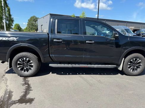 Used 2021 Nissan Titan PRO-4X w/ Pro-4x Convenience Package AWD/4WD image 3