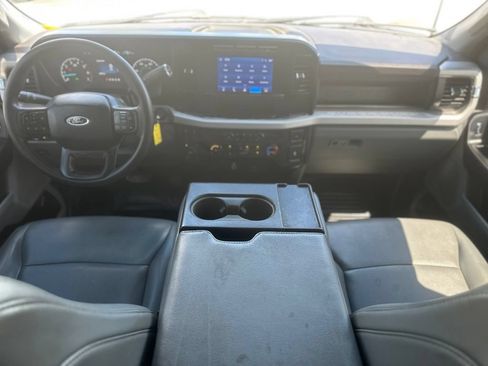 Certified 2024 Ford F250 XL w/ XL Chrome Package AWD/4WD image 2