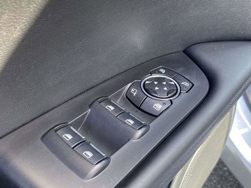 Used 2023 Lincoln Nautilus Reserve AWD/4WD image 23