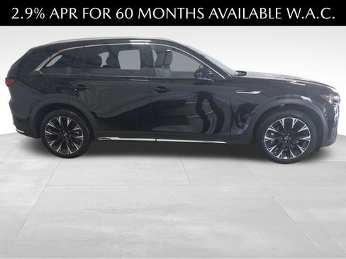 Used 2024 MAZDA CX-90 Plug-In Hybrid w/ Premium Pkg AWD/4WD image 4