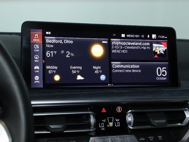 Used 2024 BMW X4 xDrive30i w/ M Sport Package AWD/4WD image 24