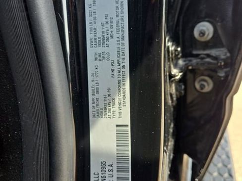 Used 2025 RAM 1500 Big Horn AWD/4WD image 46