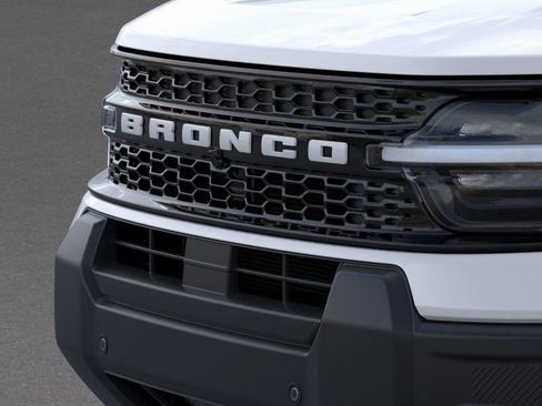 New 2025 Ford Bronco Sport Outer Banks w/ Outer Banks Tech Package+ image 18