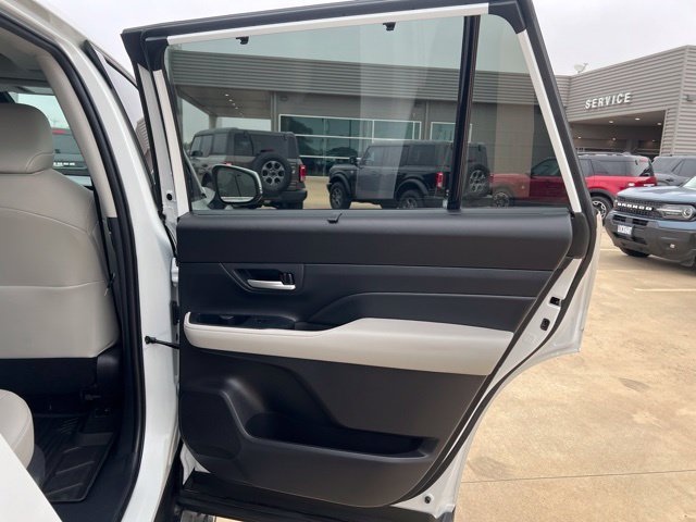 Used 2026 Toyota Grand Highlander FWD image 21