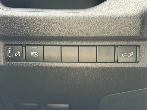 Certified 2025 Toyota RAV4 XLE image 22