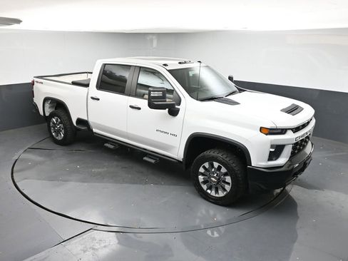 Used 2022 Chevrolet Silverado 2500 Custom w/ Custom Convenience Package image 40