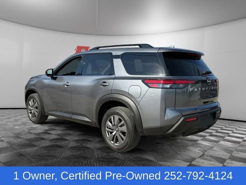 Used 2025 Nissan Pathfinder SV AWD/4WD image 3